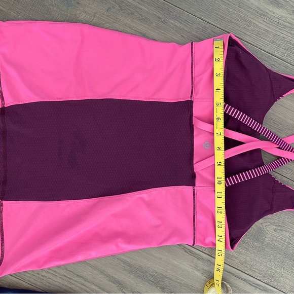 Lululemon Energy Tank - qty 2 - both size 8 - Picture 5 of 6